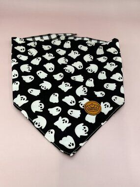 Crowned Beauty Dog Bandanas Reversible Ghost/Plaid Boo/Polka Dots